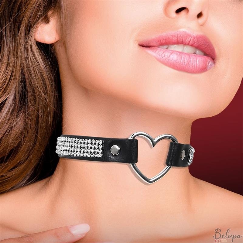 Vegan Leather Collar with Heart Ring and Rhinestones Cinderella Black 